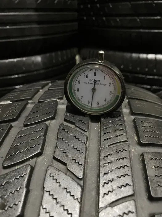 235/55 R19 Nexen Winguard пара шин зимних.
