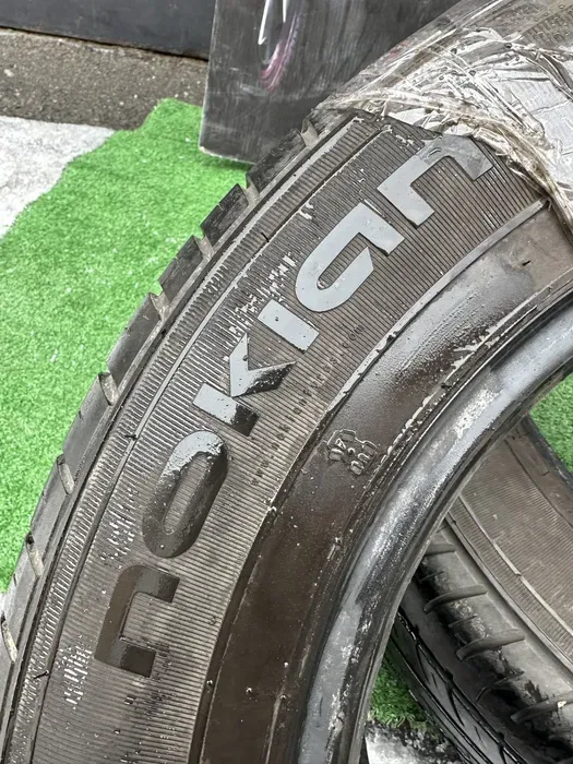 215/65 R16C Nokian cLine 22г пара шин летних.