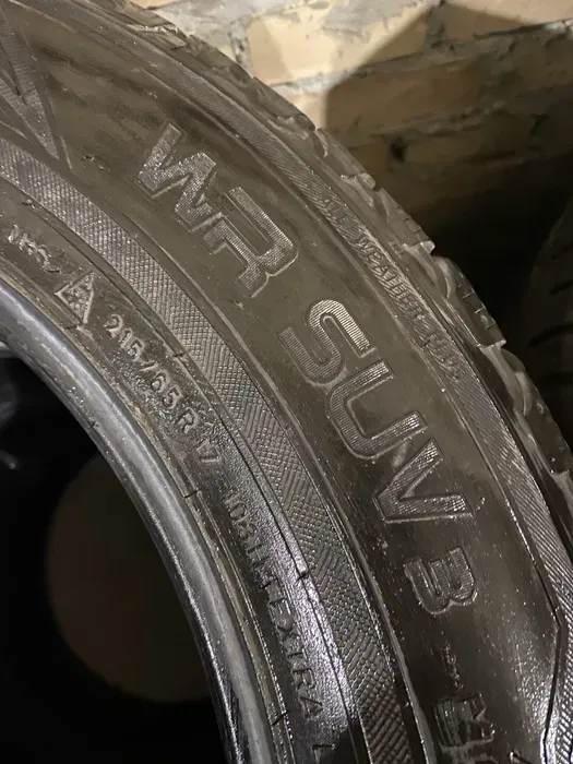 215/65 R17 Nokian WR suv 3, комплект шин зимних.