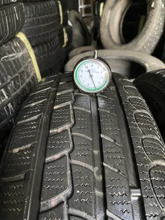 215/70 R16 Nexen пара шин всесезонных