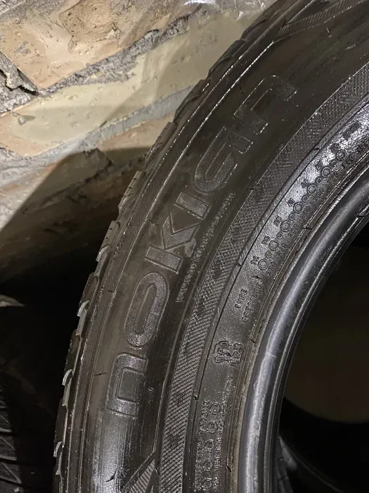 215/65 R17 Nokian WR suv 3, комплект шин зимних.