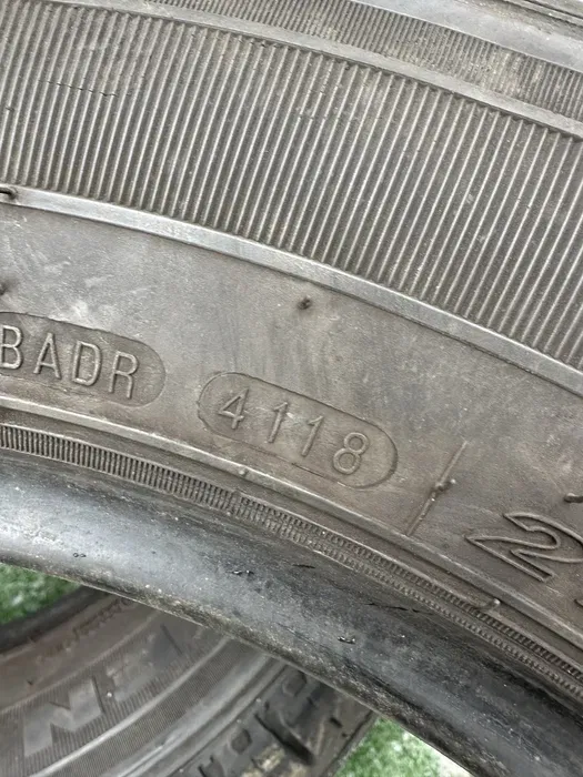 215/65 R15C Nexen Roadian CT пара шин летних.