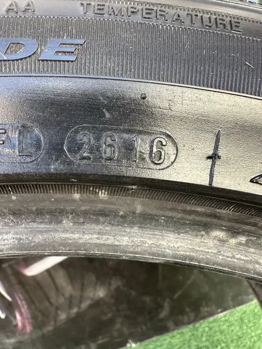 275/40 R19 Nexen N fera пара шин летних.