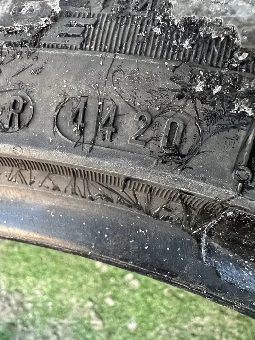 235/40 R18 Nexen N fera 20г пара шин летних.