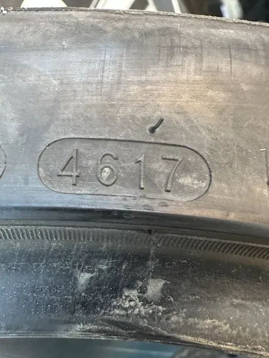 235/40 R19 Nexen N 8000 комплект шин летних.