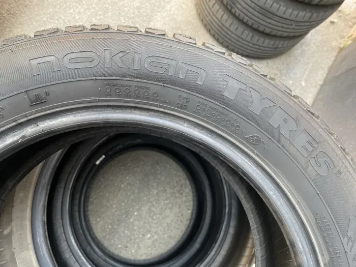 205/55 R16 Nokian Hakkapelita 9, комплект шин