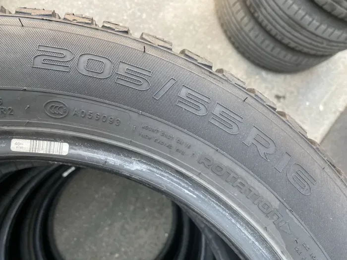 205/55 R16 Nokian Hakkapelita 9, комплект шин
