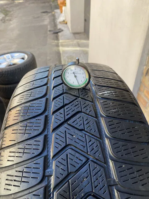 255/50 R19 Pirelli Scorpion run/flat комплект шин зимних.