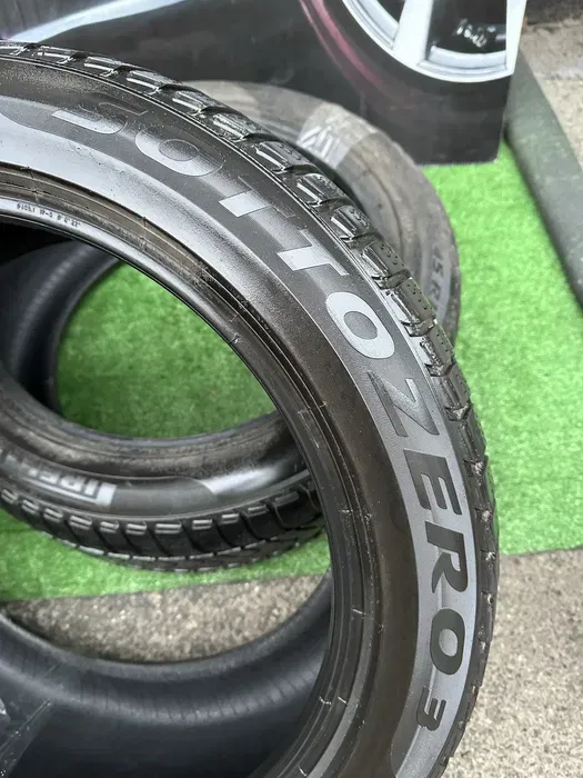 255/45 R19 Pirelli Sottozero 21г пара шин зимних.