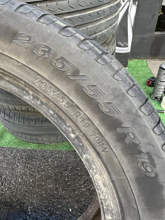 235/55 R19 Pirelli Scorpion комплект шин летних.