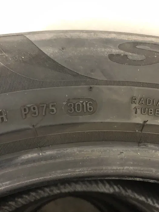 255/55 R18 Pirelli Scorpion комплект шин зимних.