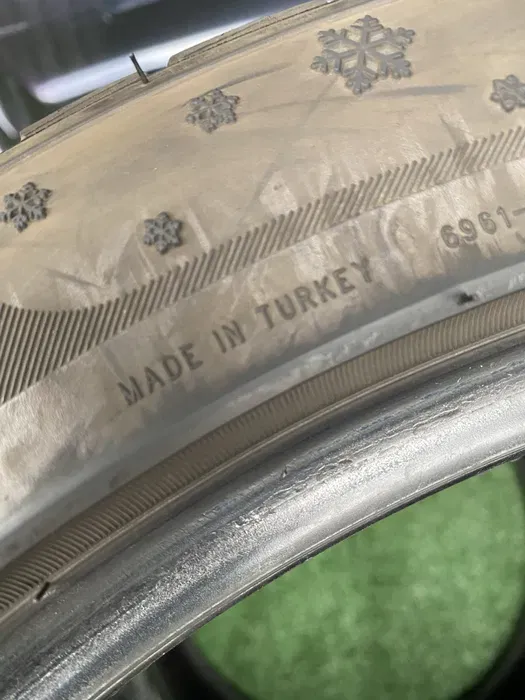 225/45 R18 Petlas Snow Master 22г комплект шин зимних.