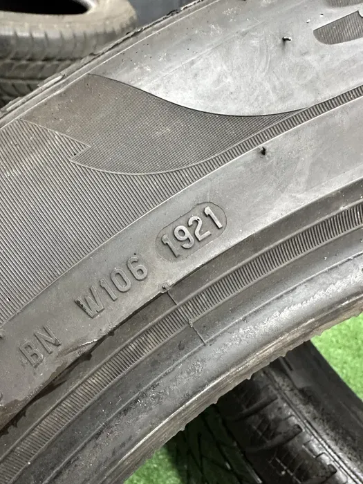 315/40 R21 Pirelli Scorpion 21г пара шин зимних.