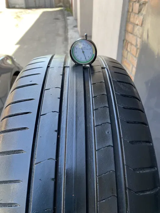 245/40 R21 Pirelli P Zero комплект шин летних