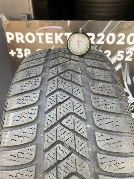 225/40 R18 Pirelli Sottozero 20г комплект шин зимних