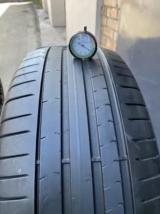245/40 R21 Pirelli P Zero комплект шин летних