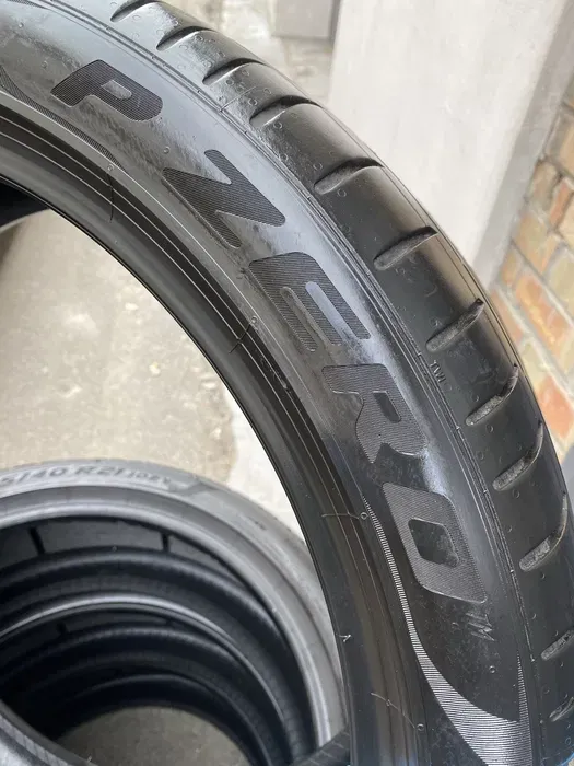 255/40 R21 Pirelli P Zero 19г комплект шин летних