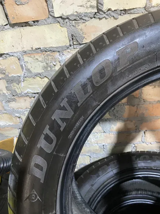 235 55 R19 Dunlop Sport Maxx комплект шин