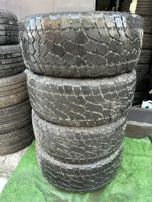 285/50 R20 Radar Renegade 23г комплект шин всесезонных.