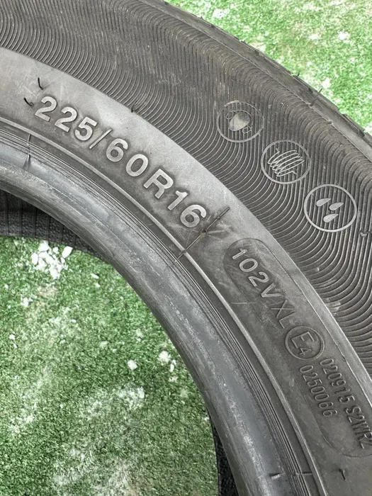 225/60 R16 Rotalla пара шин летних.
