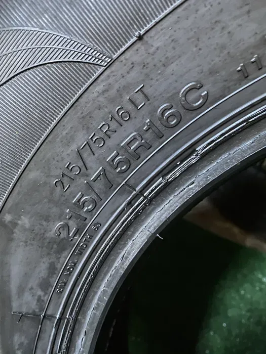 215/75 R16C Rotalla Transporter 22 год ,пара шин