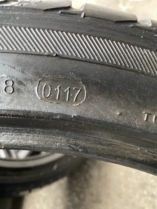 245/40 R19 Sailun Atrezzo пара шин летних
