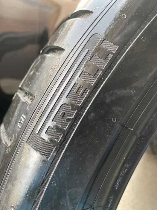 255/40 R21 Pirelli Scorpion 24г пара шин летних