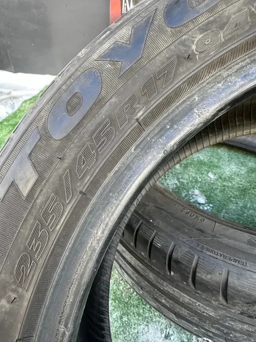 235/45 R17 Toyo Proxes пара шин летних.