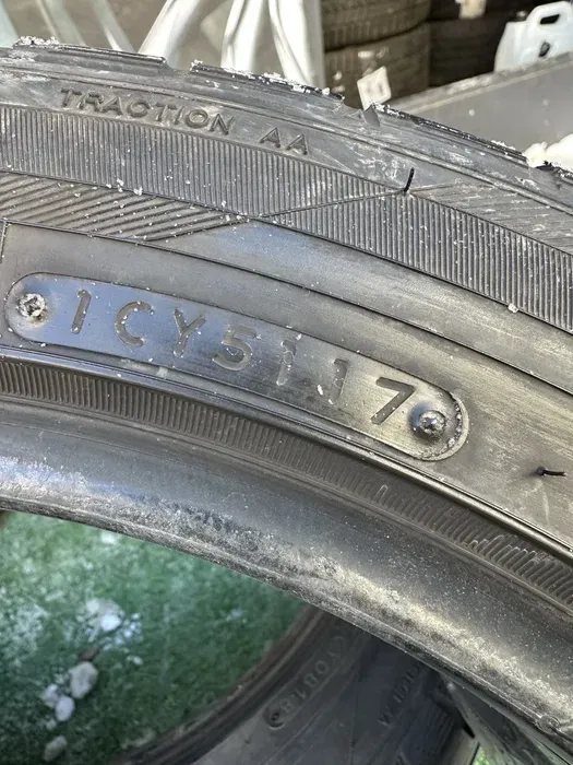 235/45 R17 Toyo Proxes пара шин летних.