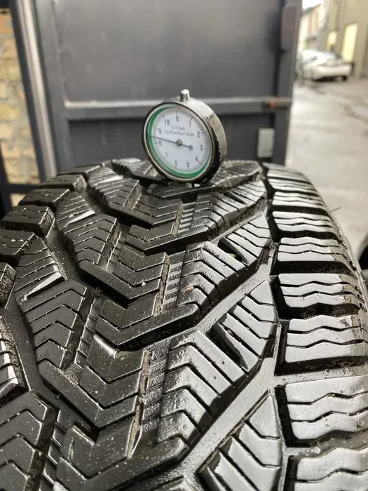 225/45 R18 Tigar 24г комплект шин зимних