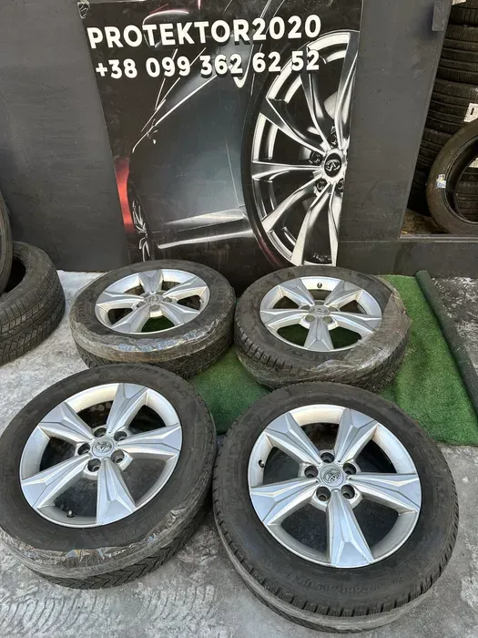 Диски R17 5/114.3 Toyota оригинал.