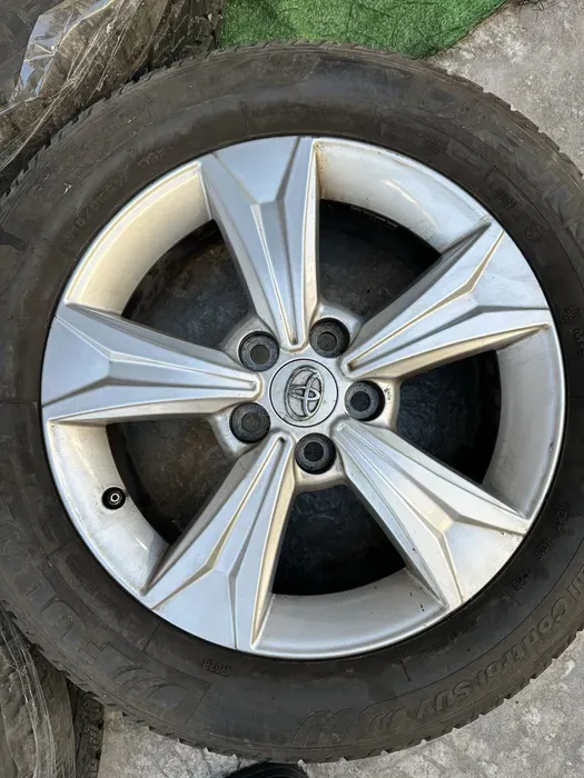 Диски R17 5/114.3 Toyota оригинал.
