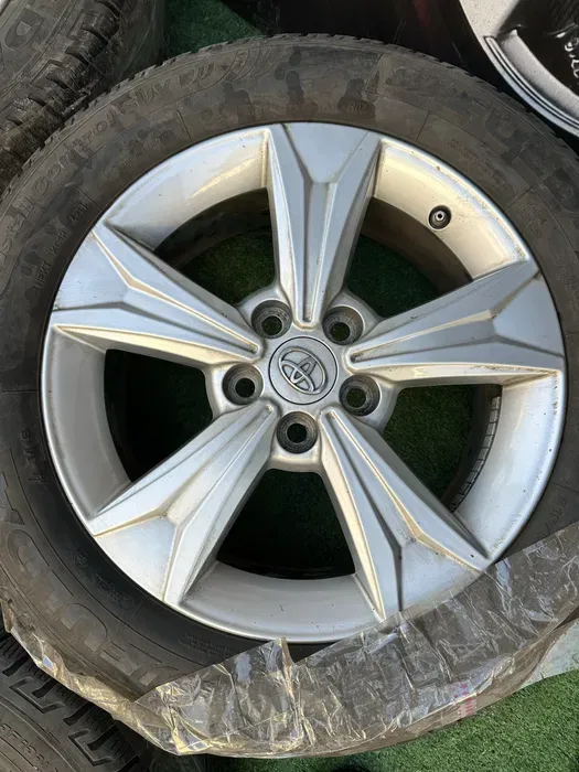 Диски R17 5/114.3 Toyota оригинал.